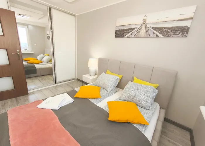 Central Apartments Lamare
